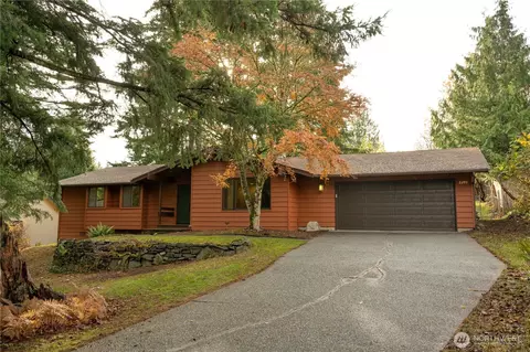 2209 W Birch St, Bellingham, WA 98229