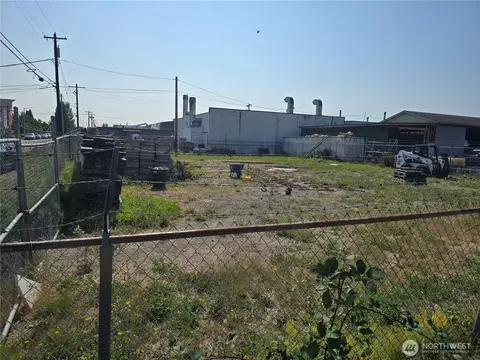 1500 Nn Columbia Ave, Marysville, WA 98270