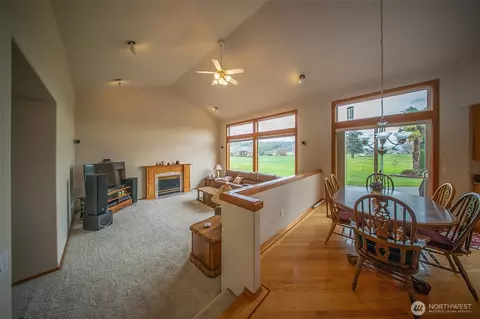 Living - 15301 147th Ave E, Orting, WA 98360 photo 1 of 2