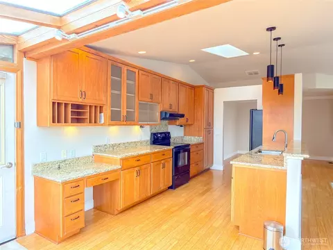 Kitchen - 31 Opal Ln, Sequim, WA 98382 photo 1 of 4