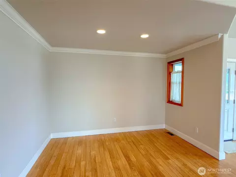 Living - 31 Opal Ln, Sequim, WA 98382 photo 4 of 4