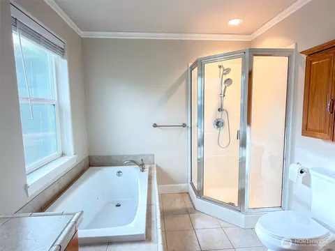 Bath - 31 Opal Ln, Sequim, WA 98382 photo 2 of 6