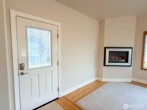 Entry Way - 31 Opal Ln, Sequim, WA 98382 photo 1 of 4