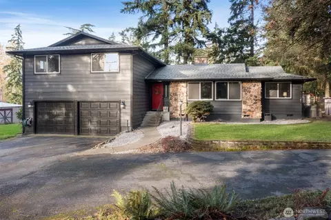 1325 304th St E, Roy, WA 98580