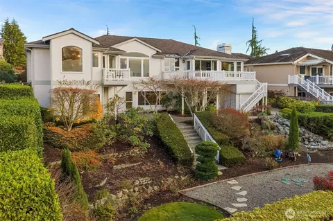 5730 94th Pl SW, Mukilteo, WA 98275