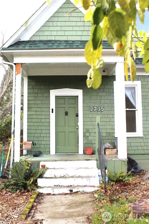 2735 Michigan St, Bellingham, WA 98226
