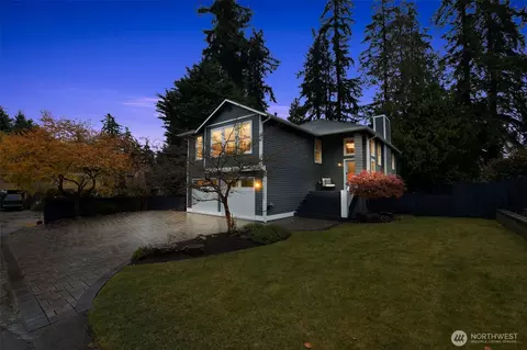 21505 84th Ave W, Edmonds, WA 98026