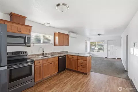 344 Douglas St, Longview, WA 98632 photo 11