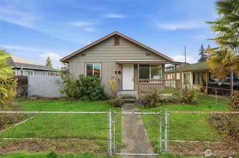 344 Douglas St, Longview, WA 98632 photo 2