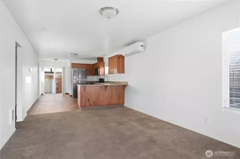 344 Douglas St, Longview, WA 98632 photo 5