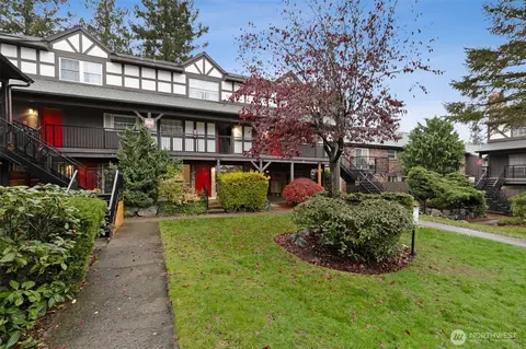 3425 S 176th St #110, Seatac, WA 98188