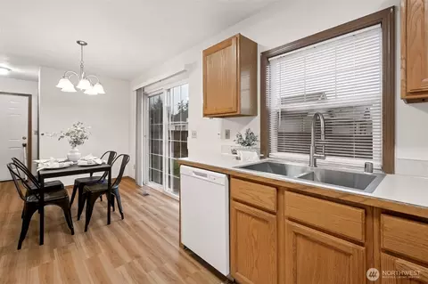 Dining - 3009 Porter St, Enumclaw, WA 98022 photo 1 of 2