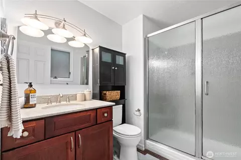 Bath - 16232 122nd Ave NE, Bothell, WA 98011 photo 1 of 3