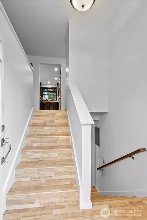 Entry Way - 16232 122nd Ave NE, Bothell, WA 98011 photo 1 of 2