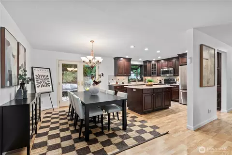 Dining - 16232 122nd Ave NE, Bothell, WA 98011 photo 1 of 2