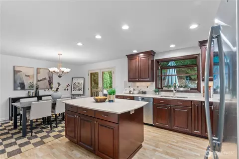 Kitchen - 16232 122nd Ave NE, Bothell, WA 98011 photo 1 of 4