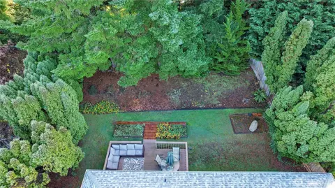 Exterior - 16232 122nd Ave NE, Bothell, WA 98011 photo 8 of 8