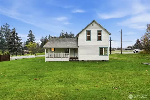 2572 Blackburn Rd, Mount Vernon, WA 98274