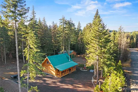 170 Evergreen Way, Easton, WA 98925