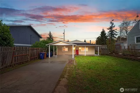 613 E 57th St, Tacoma, WA 98404