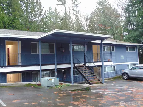 303 Poppy Rd, Bothell, WA 98012