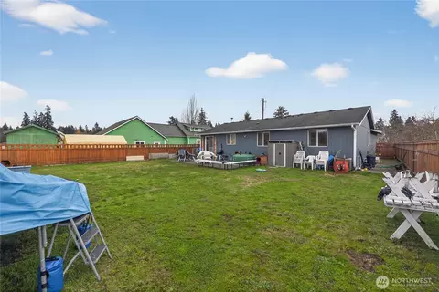 Exterior - 214 Cedar St E, Roy, WA 98580 photo 4 of 5