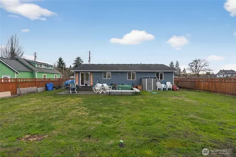 Exterior - 214 Cedar St E, Roy, WA 98580 photo 3 of 5