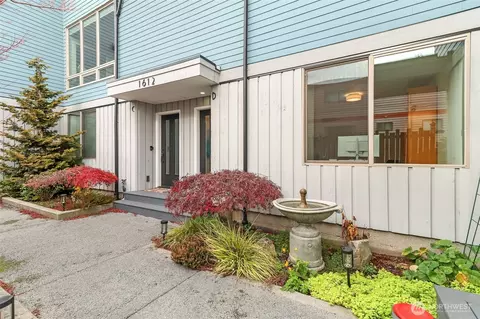 1612 SW California Ave #D, Seattle, WA 98116