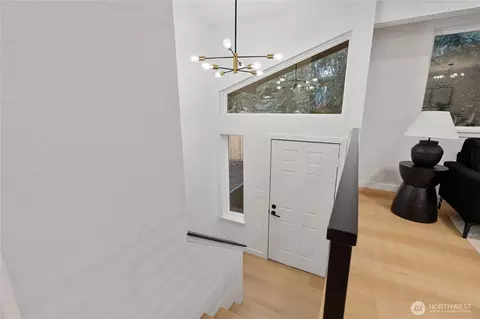 Entry Way - 210 97th Pl SE, Everett, WA 98208 photo 3 of 5