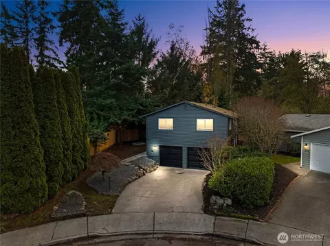 Exterior - 210 97th Pl SE, Everett, WA 98208 photo 5 of 5