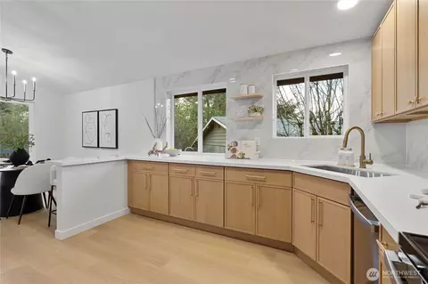 Kitchen - 210 97th Pl SE, Everett, WA 98208 photo 5 of 6
