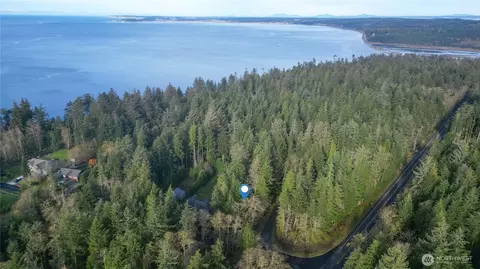 3078 Spahr Rd, Greenbank, WA 98253