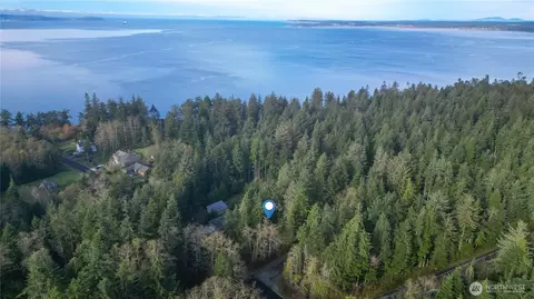 3078 Spahr Rd, Greenbank, WA 98253