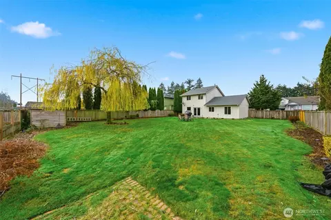 15715 44th Avenue Ct E, Tacoma, WA 98446