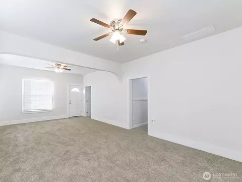 Living - 304 Varner Ave SE, Orting, WA 98360 photo 3 of 4