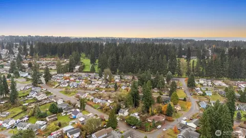 View/Area - 5724 Lowell Rd, Everett, WA 98203 photo 3 of 5
