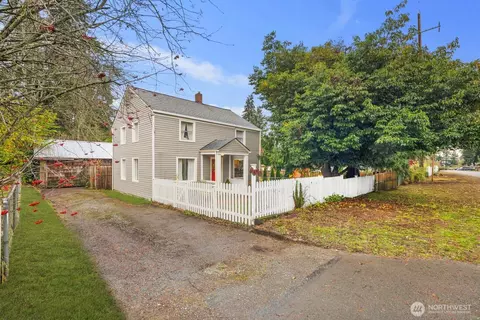 5724 Lowell Rd, Everett, WA 98203