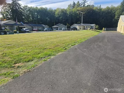 70 Glen Ln, Cathlamet, WA 98612 photo 3