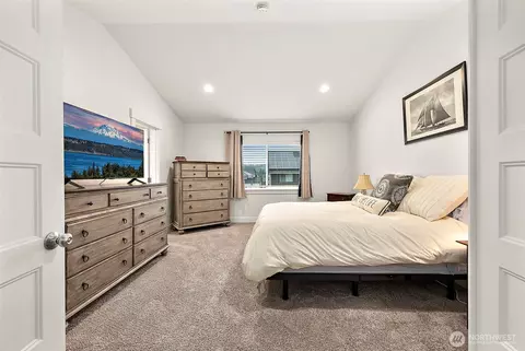 Bedroom - 507 Cope St SW, Orting, WA 98360 photo 3 of 8