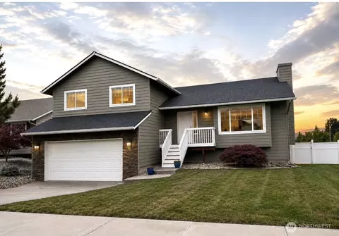 576 Saddle Rock Loop, Wenatchee, WA 98801