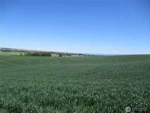 4285 Detour Rd, Touchet, WA 99360