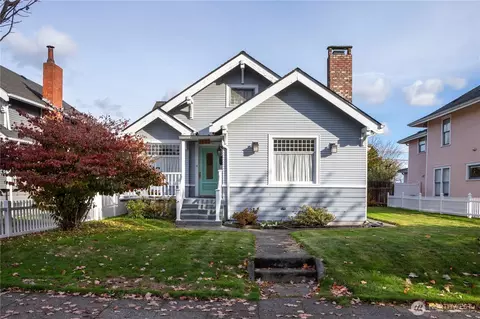 3427 Oakes Ave, Everett, WA 98201