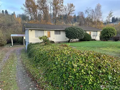 12325 Valley Ave E, Puyallup, WA 98372