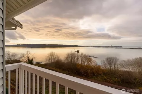 1055 Peace Portal Dr #7, Blaine, WA 98230