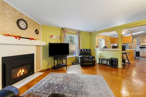 821 Tipsoo Loop S #A, Rainier, WA 98576 photo 10