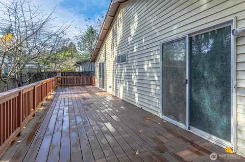 Exterior - 8624 Xavier Way, Everett, WA 98208 photo 4 of 7