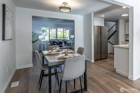 Dining - 8624 Xavier Way, Everett, WA 98208 photo 2 of 4