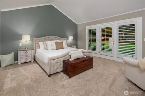 Bedroom - 8430 Talbot Rd, Edmonds, WA 98026 photo 1 of 3