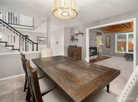 Dining - 8430 Talbot Rd, Edmonds, WA 98026 photo 3 of 3