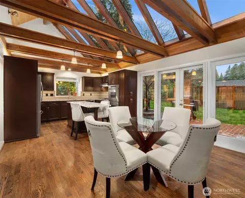 Dining - 8430 Talbot Rd, Edmonds, WA 98026 photo 1 of 3